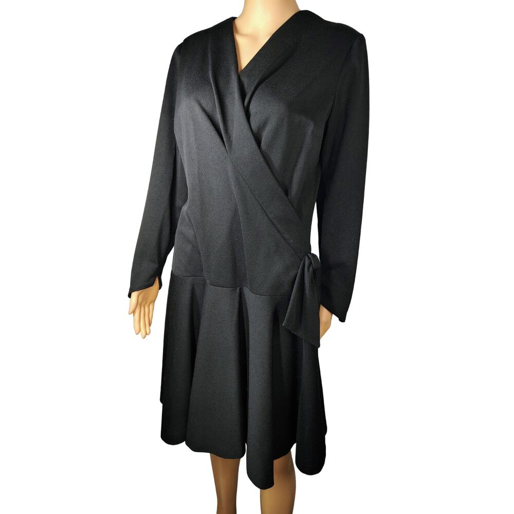 1980s Black Faux Wrap Bodice Full Circle Skirt Side Bow Long Sleeves Size Large